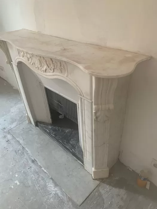 Restauration d'une ancienne cheminée dans un appartement à Nice